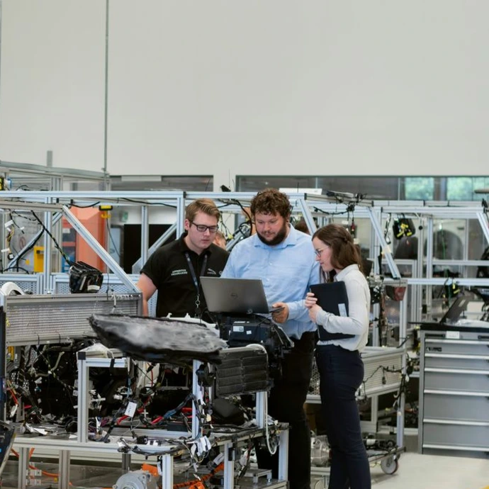 Opérateurs et production octavize